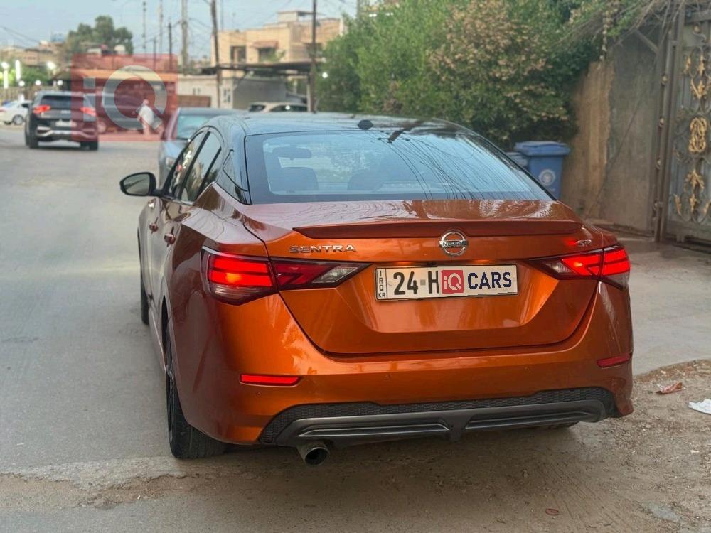 نيسان سنترا